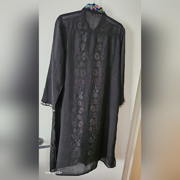 Embroidered Black Cardigan - Picture 6 of 6